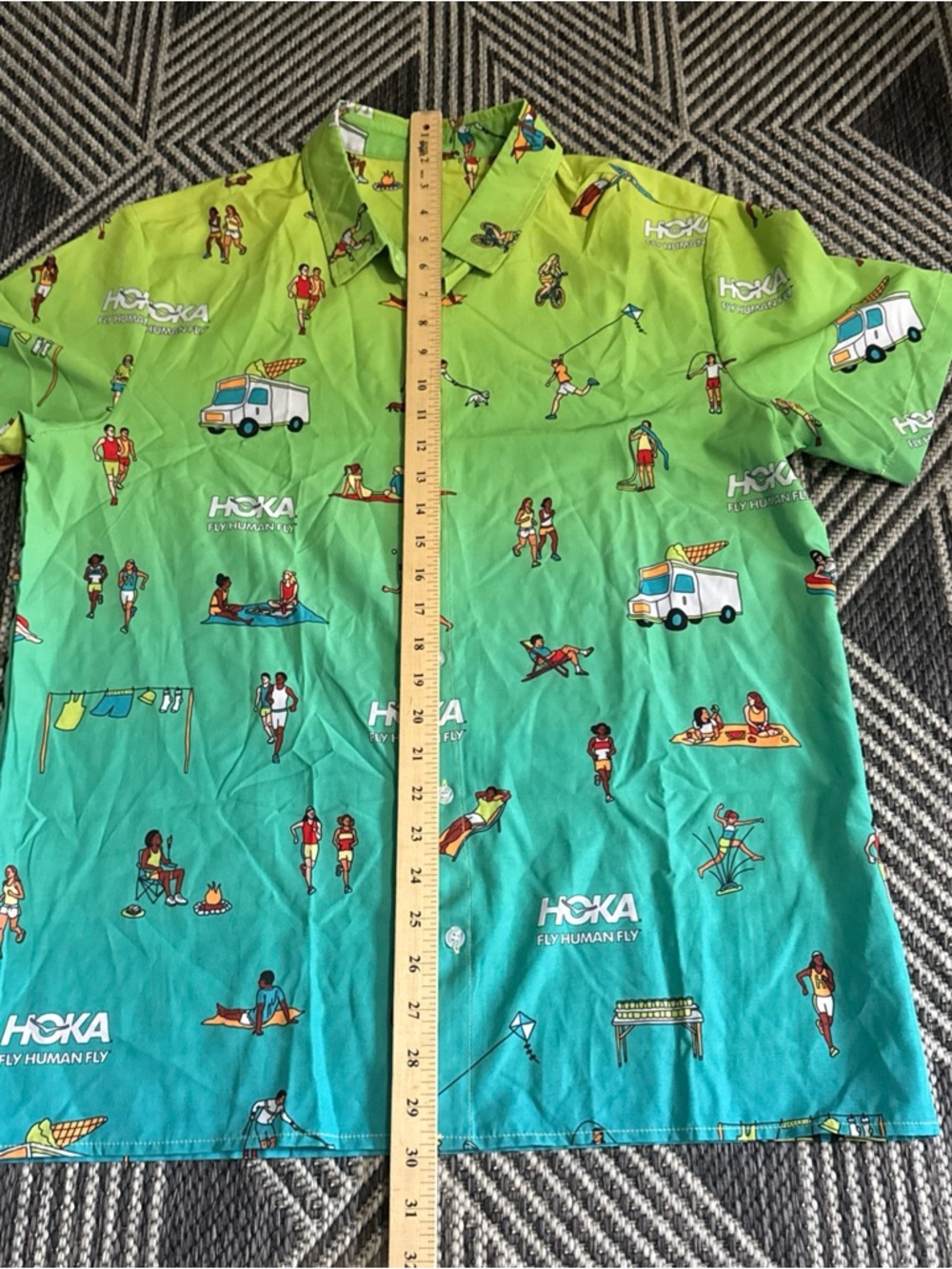 Rare- Hoka Hawaiian Button Up Medium Short Sleeve Beach Fly Human Fly - Picture 6 of 7